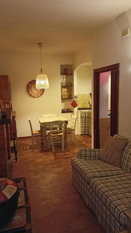 La Casa Di Sally Pitigliano Esterno foto