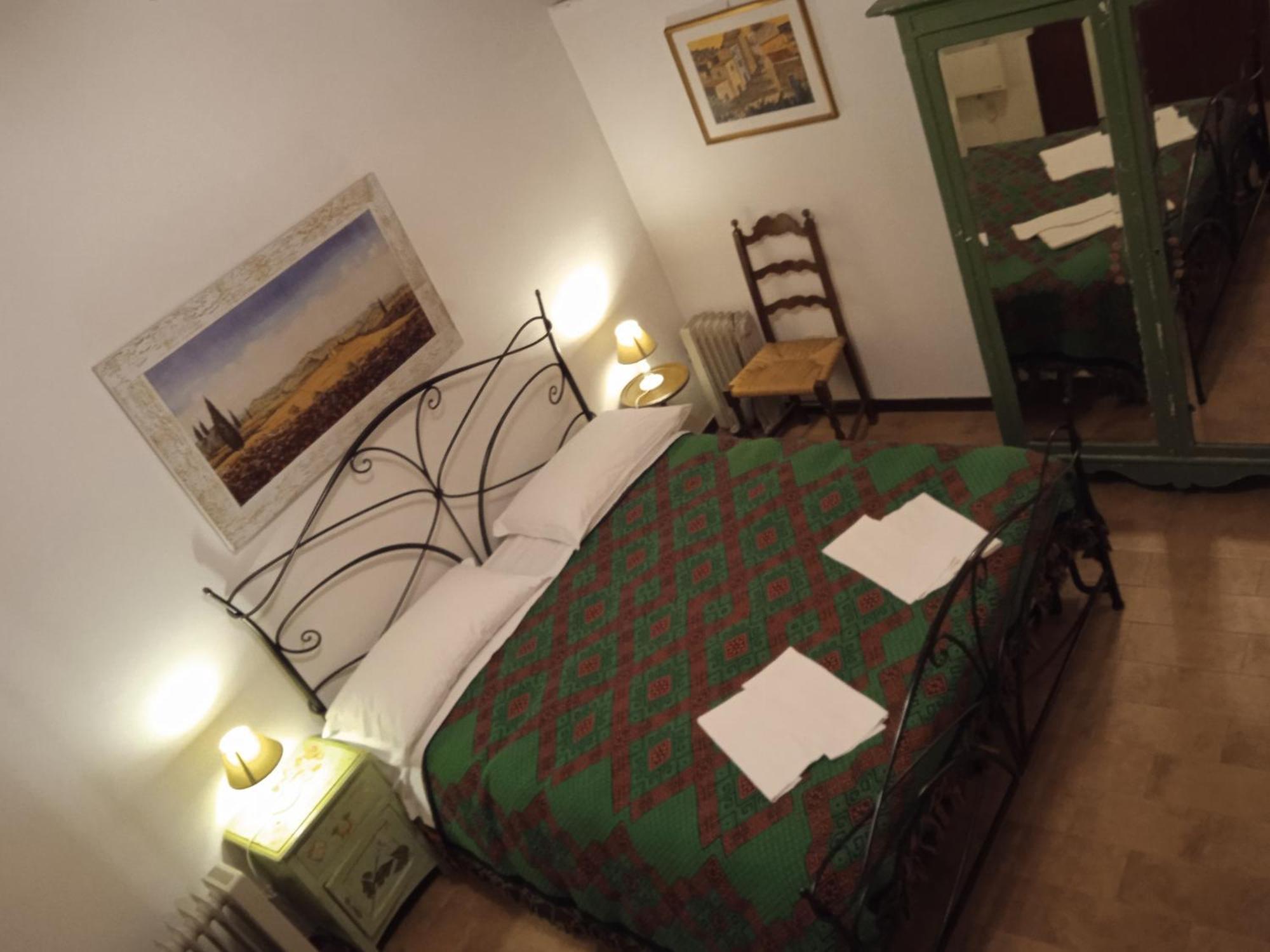 La Casa Di Sally Pitigliano Esterno foto