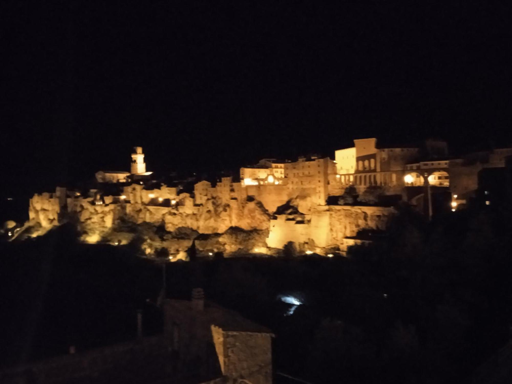 La Casa Di Sally Pitigliano Esterno foto